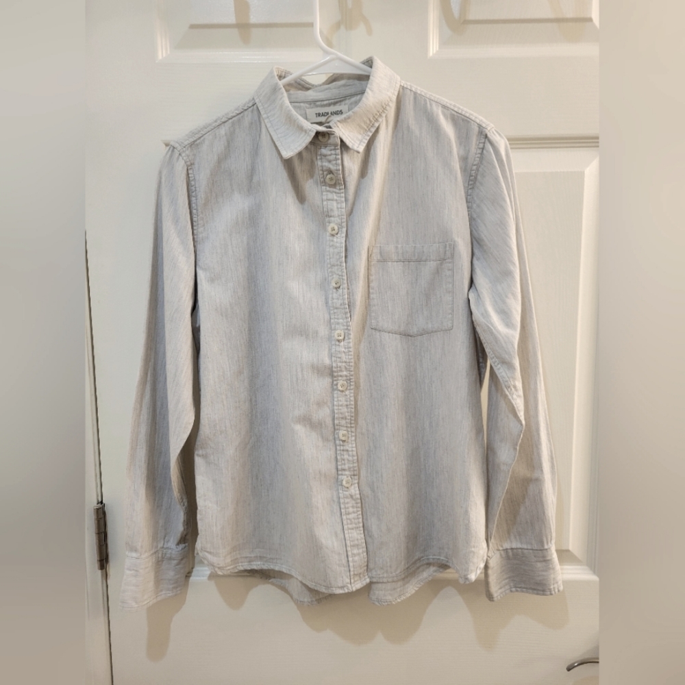Tradlands Grey Button Down, Medium